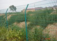 現貨雙邊絲護欄網價格多少錢一米？