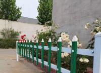 草坪護欄網(wǎng)一般預埋深度是多少？